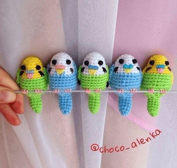 Попугайчики крючком