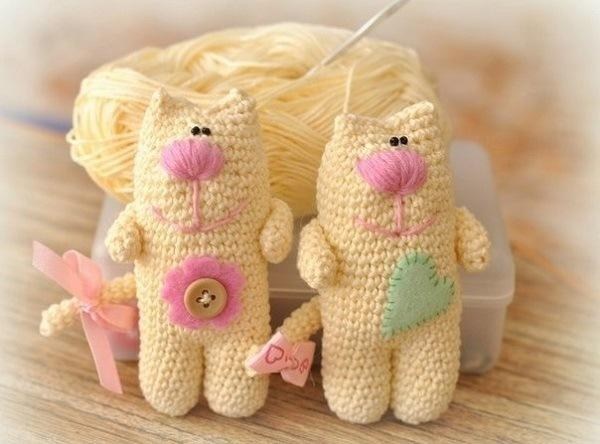 Маленький кот амигуруми