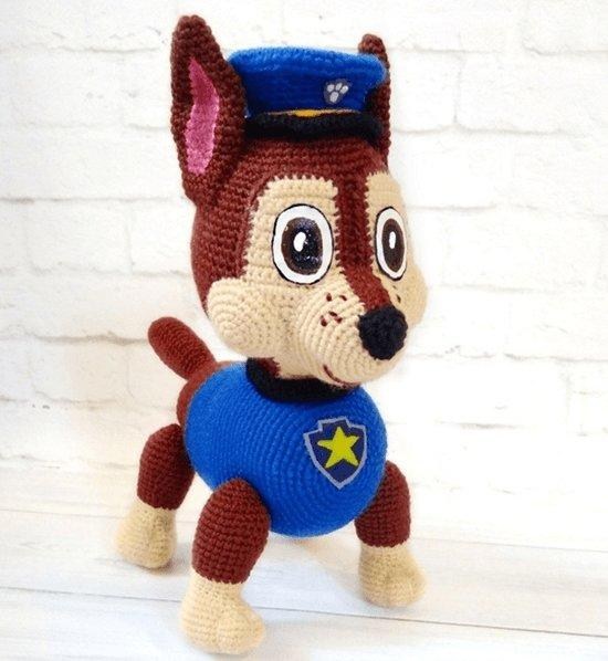 Вязаный щенок Гонщик из мультфильма «Щенячий патруль»