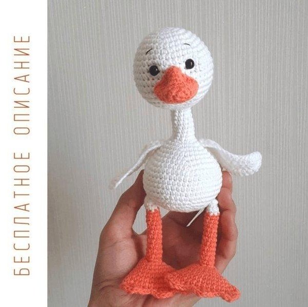 Вязаные гуси-игрушка для ребенка